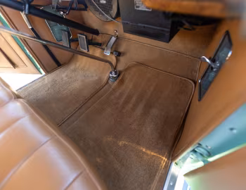 Intérieur 1934 Packard Super Eight Sport Phaeton (1104-761)