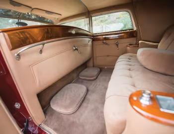 Interior 1939 Packard Twelve Touring Cabriolet by Brunn (1708-4086)