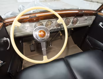 Painel frontal 1938 Packard Twelve All-Weather Cabriolet by Rollston (1608-494)