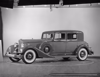 1934 Packard Twelve Club Sedan (1107-736)