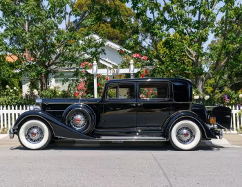 1934 Packard Twelve Club Sedan (1107-736)