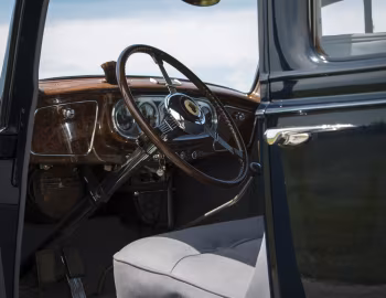 Interior 1937 Packard Twelve Club Sedan (1507-1036)
