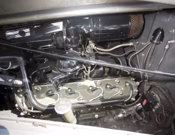 Під капотом 1939 Packard Twelve Convertible Sedan (1708-1253)