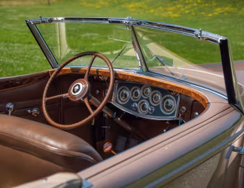 Painel frontal 1933 Packard Twelve Convertible Victoria by Dietrich (1006-3072)
