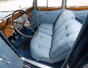 Interior 1934 Packard Twelve 5-passenger Coupe (1107-737)