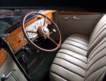 Interior 1933 Packard Twelve Coupe Roadster (1005-639)