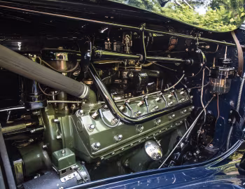 Під капотом 1936 Packard Twelve Coupe Roadster (1407-939)
