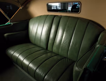 Interior 1934 Packard Twelve Phaeton (1107-731)