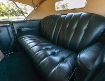 Interior 1934 Packard Twelve Phaeton (1107-731)