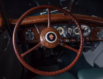 Panneau avant 1934 Packard Twelve Sport Coupe by LeBaron (1106-783)