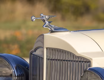 Mascotte 1934 Packard Twelve Sport Sedan by Derham (1108-3410)
