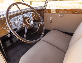 Panneau avant 1934 Packard Twelve Sport Sedan by Derham (1108-3410)