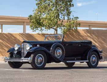 1932 Packard Twin Six Convertible Victoria (#900404)