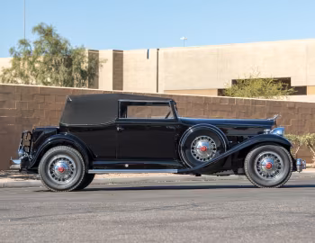 1932 Packard Twin Six Convertible Victoria (#900404)