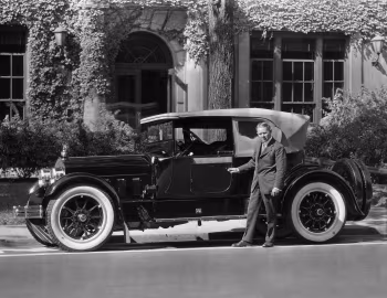 1916 Packard Twin Six Cloverleaf Runabout (1-35)