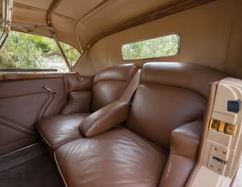Інтер'єр 1932 Packard Twin Six Individual Custom Sport Phaeton by Dietrich (906-2069)