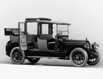 1917 Packard Twin Six Landaulet (2-35 160) '08.1916–08.1917