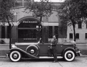 1932 Packard Twin Six Phaeton (905-571)