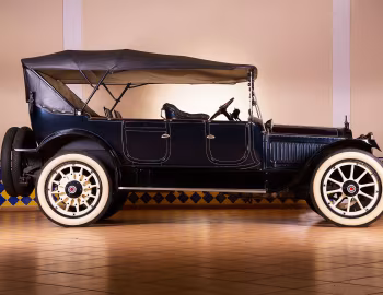 1916 Packard Twin Six Touring (1-35)