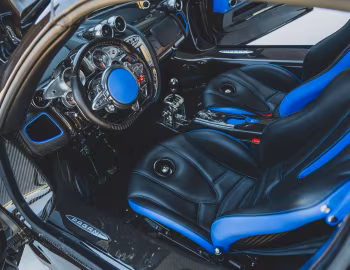 Intérieur Pagani Huayra Roadster Executor (#76072) '09.2024