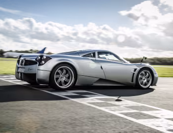 Pagani Huayra [Worldwide] '2012–pr.