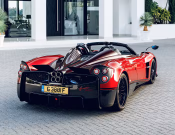 Pagani Huayra Roadster [Worldwide] '2017–20