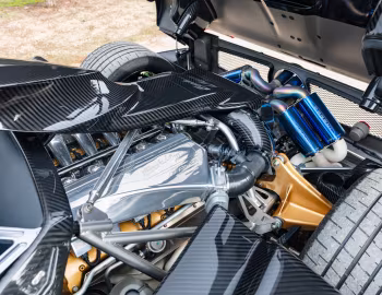 Sous la capuche Pagani Zonda 760 LM Roadster (#76048) '2015