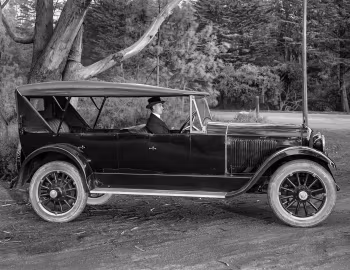 1921–22 Paige Model 6-66 Lakewood 7-Passenger Touring