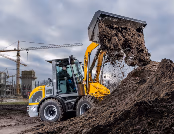 Paus SL 9075 '02.2020–pr.