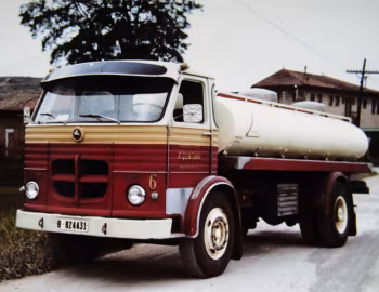 Pegaso 1095 Comet