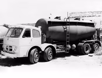 Pegaso 1066 8×2 Tanker '1962–69