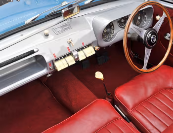 Передня панель Pegaso Z-102 Cabriolet por ENASA [RHD] (#0171)