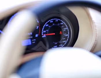 Dashboard Perana Z-One '2009–12