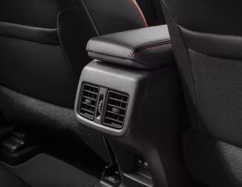 Інтер'єр Perodua Traz H '12.2025–н.ч.