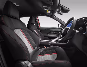 Інтер'єр Perodua Traz H '12.2025–н.ч.