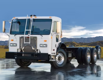 Peterbilt 320 6×4 '2005–pr.