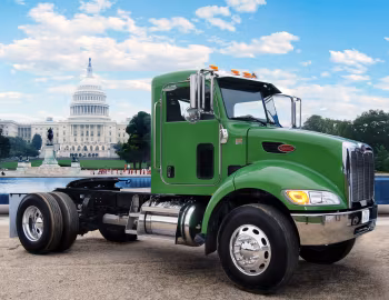 Peterbilt 335 HE '2008–pr.