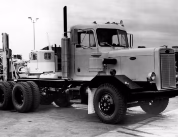 Peterbilt 351 '1971–76