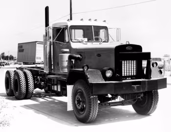 Peterbilt 359 '1967–72