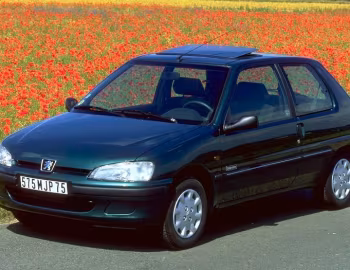 Peugeot 106 "Color Line" 3-door [France] '07.1997–04.1998