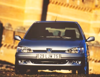 Peugeot 106 Cashmere 5-door [Worldwide] '06.1996–98