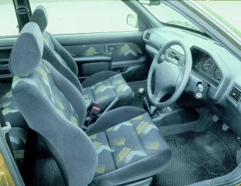 Interior Peugeot 106 GTI [UK-spec] '05.1996–06.2003