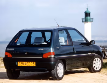 Peugeot 106 "Roland Garros" 3-door [France] '04.1993–04.1995