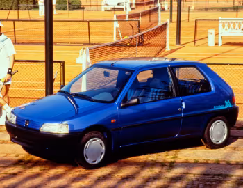 Peugeot 106 "Sergio Tacchini" [Worldwide] '04.1994–04.1995