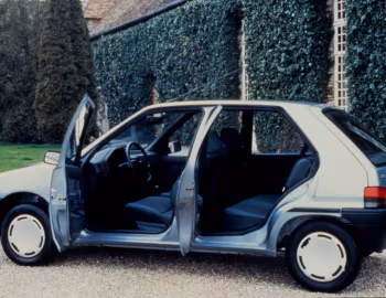 Peugeot 106 XR 5-door [Worldwide] '1992–96