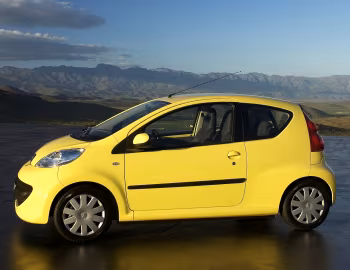 Peugeot 107 3-door "Jaune Citrus" '2005–08