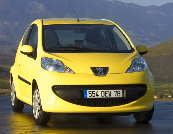 Peugeot 107 3-door "Jaune Citrus" '2005–08
