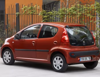 Peugeot 107 5-door [Worldwide] '2008–12