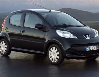 Peugeot 107 5-door [Worldwide] '2005–08
