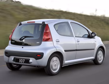 Peugeot 107 5-door [South Africa] '04.2010–01.2012